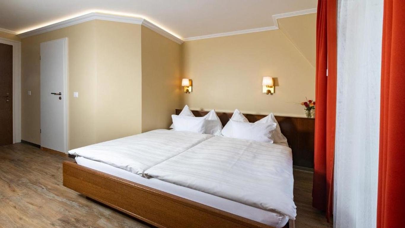 Swiss Inn & Apartments
