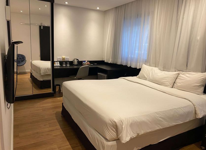 Quarto Foto