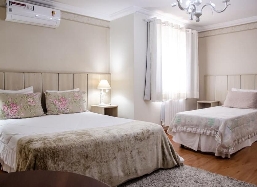 Quarto Foto