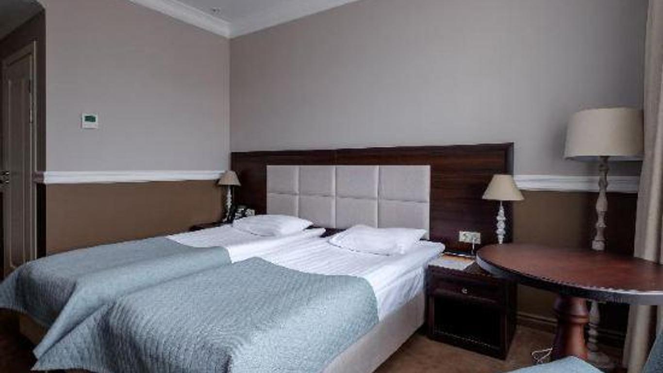 Mirros Hotel Suzdal