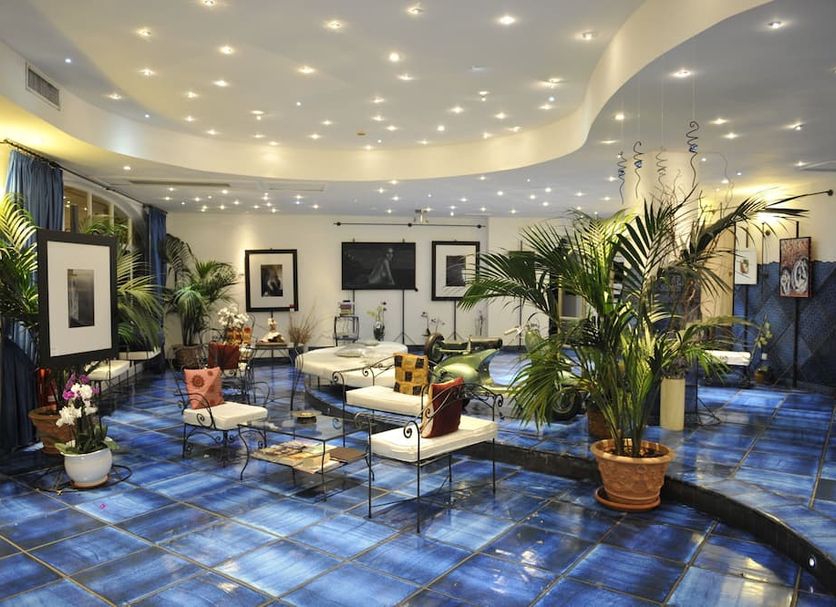 Hall Foto
