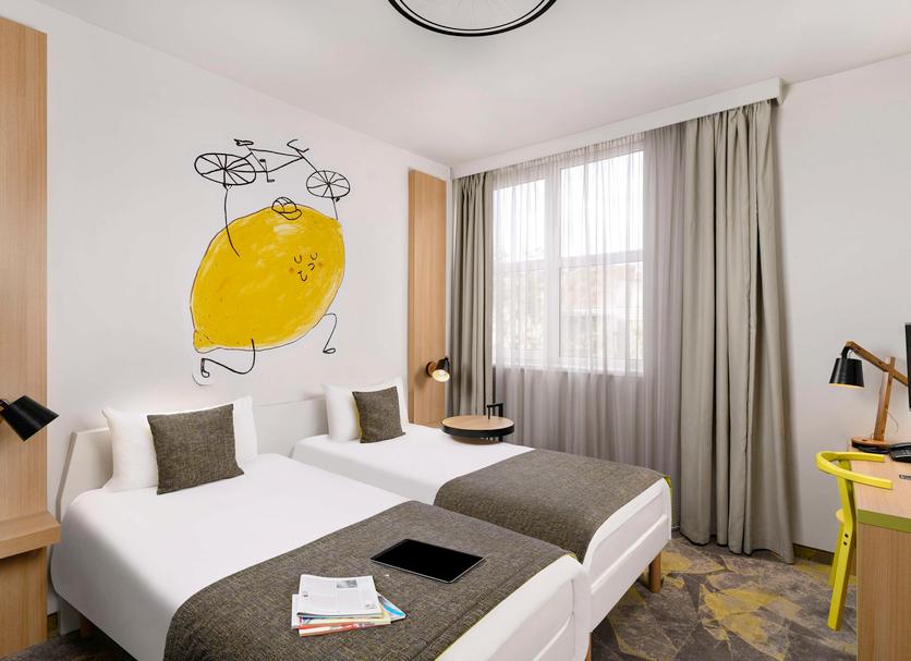 Quarto Foto