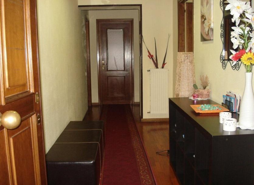Comodidade do quarto Foto