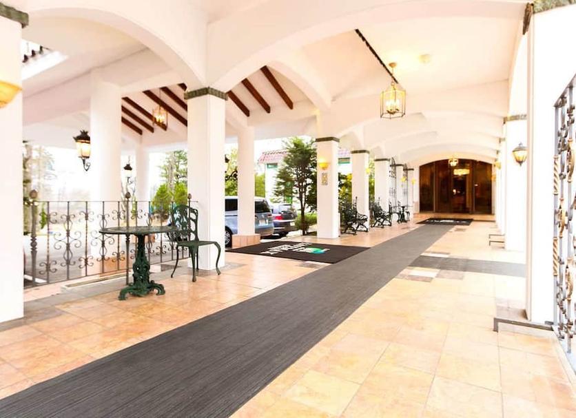 Hall Foto