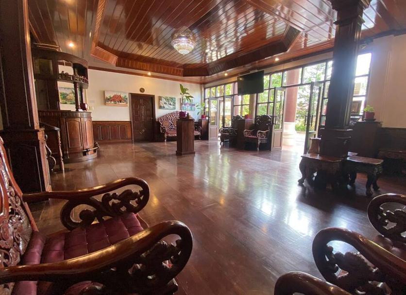 Hall Foto