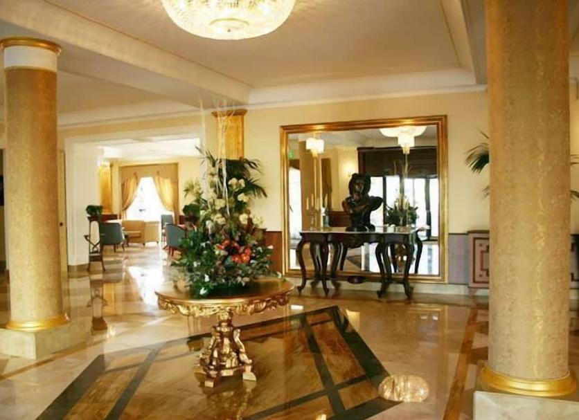 Hall Foto