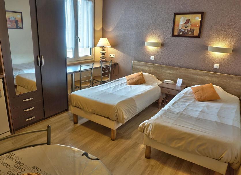 Quarto Foto