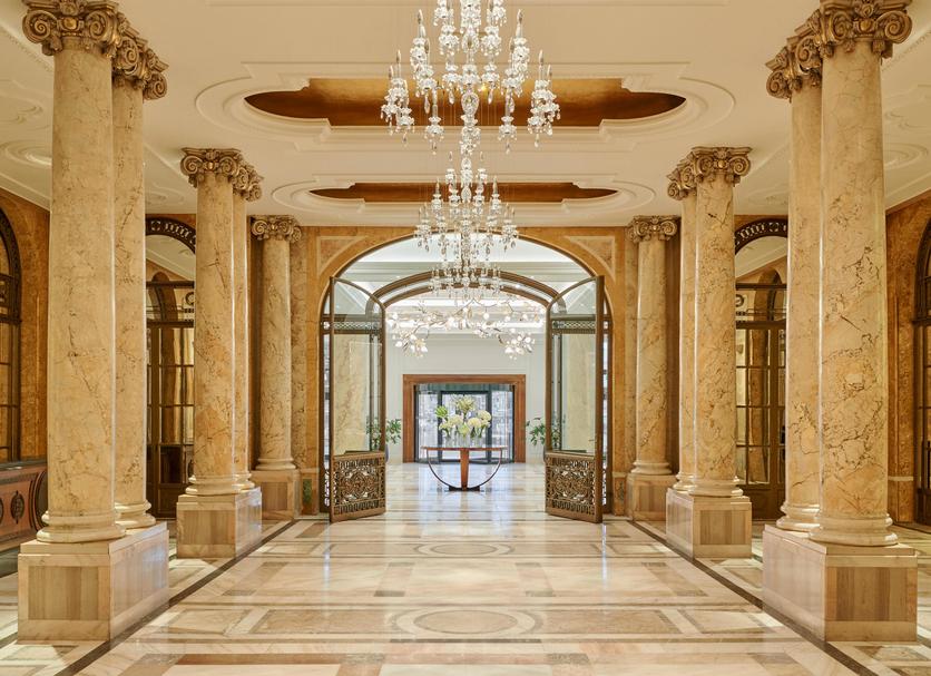 Hall Foto