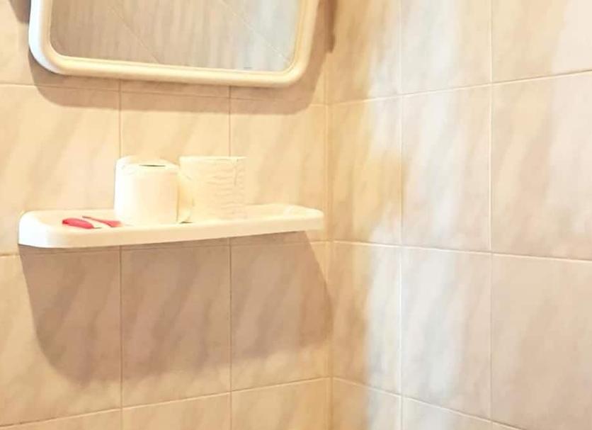 Comodidade do quarto Foto