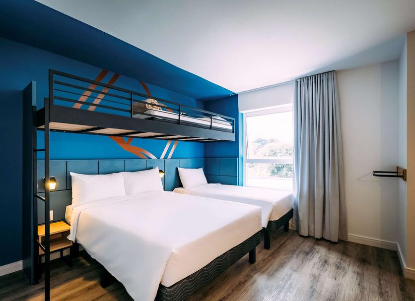 Quarto Foto