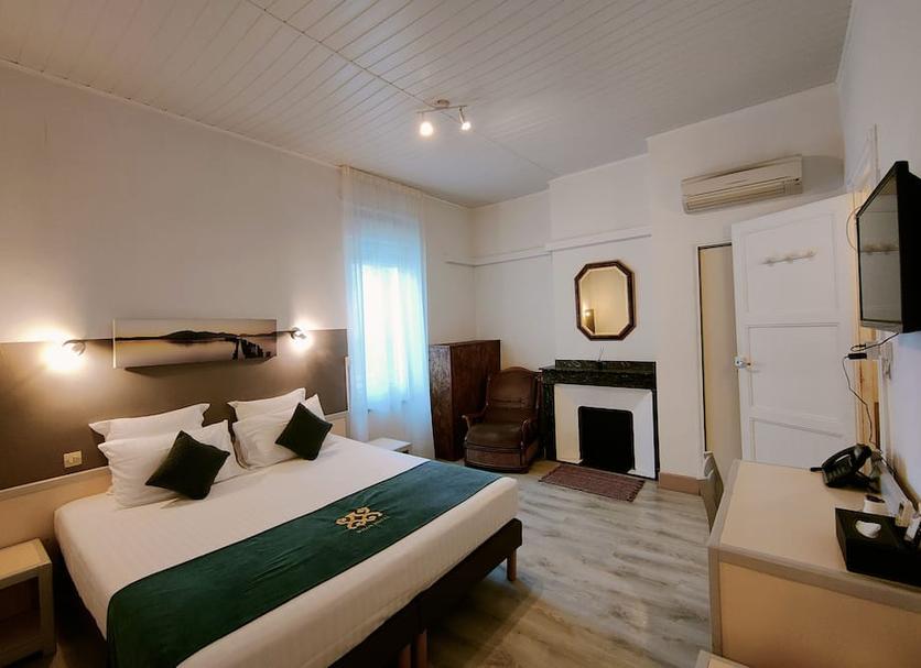 Quarto Foto