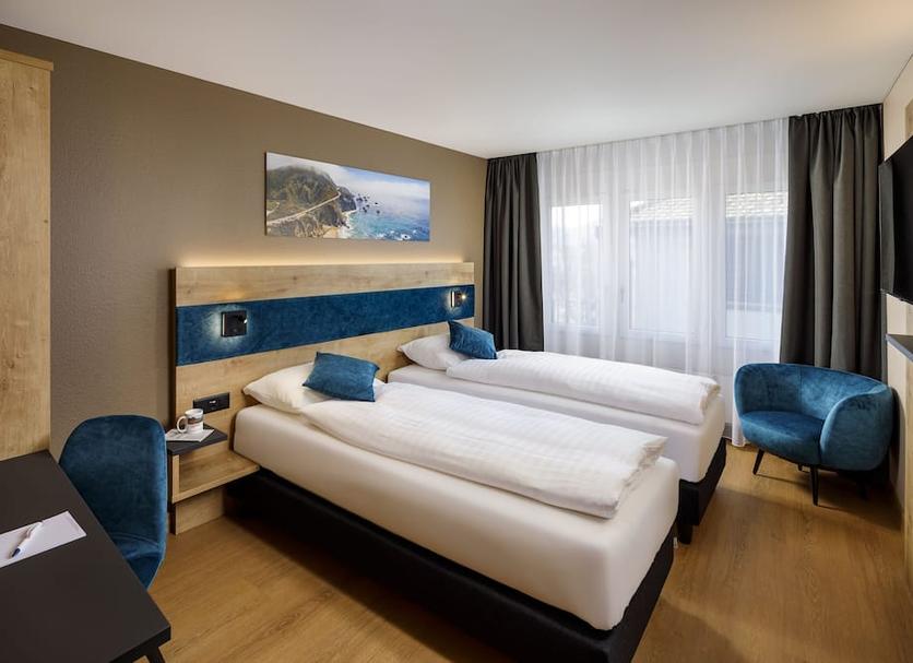 Quarto Foto