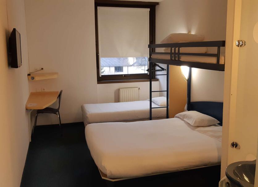 Quarto Foto