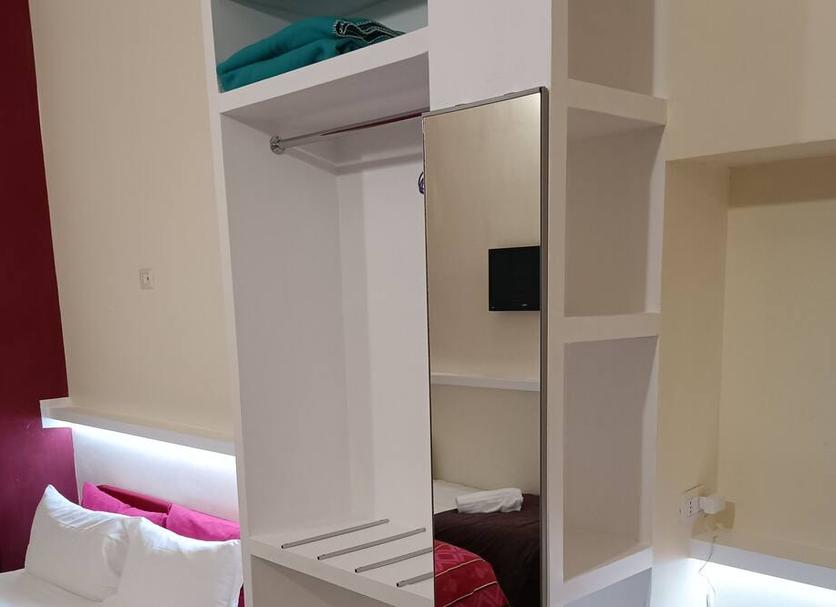 Comodidade do quarto Foto