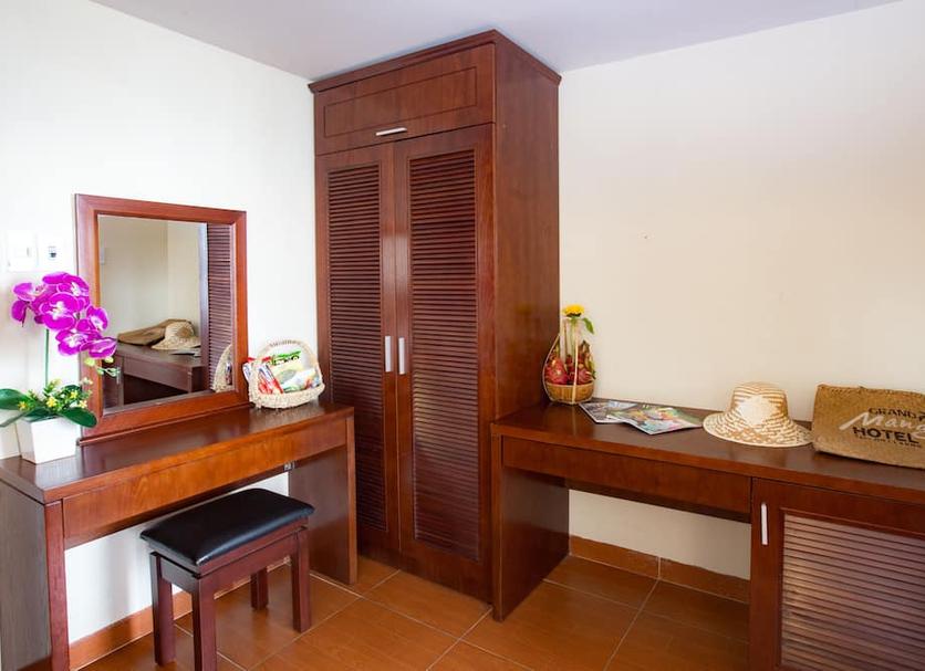 Comodidade do quarto Foto