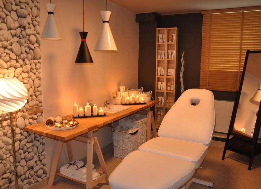 SPA Foto