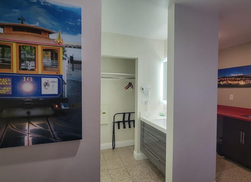 Comodidade do quarto Foto