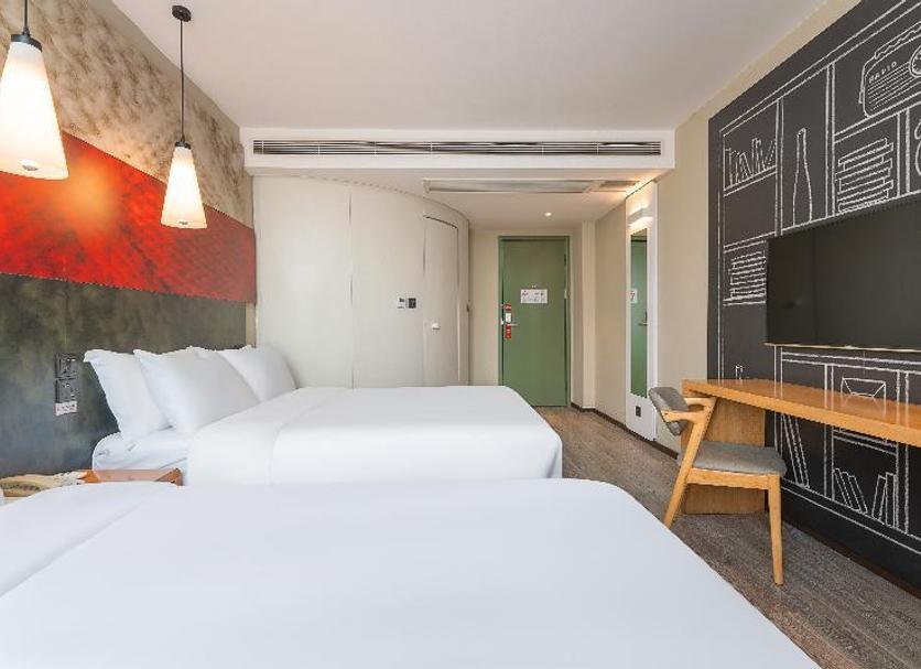 Quarto Foto