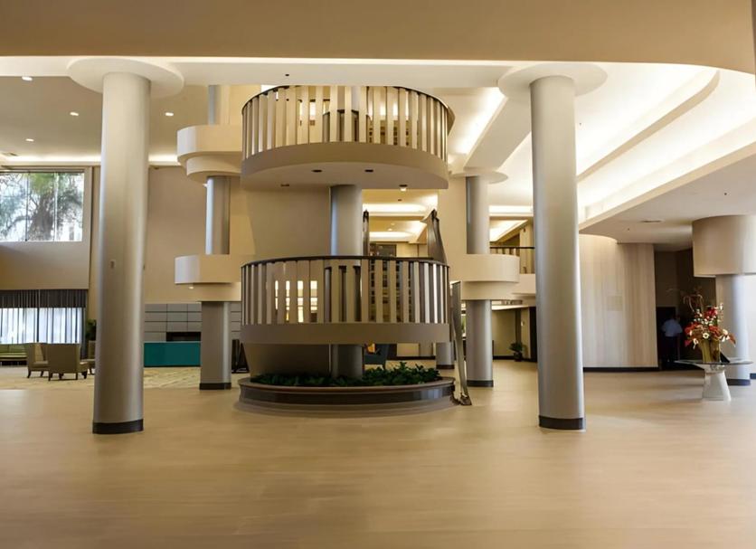 Hall Foto