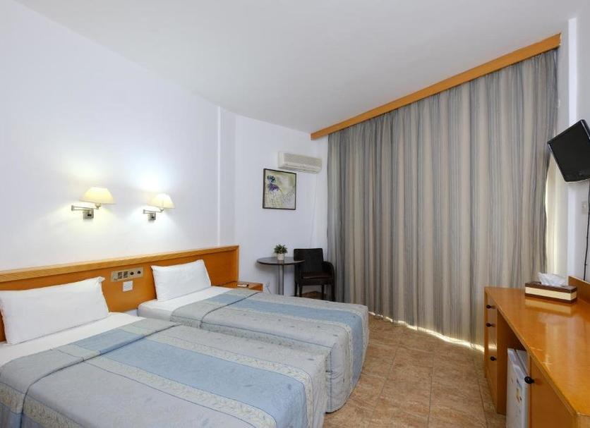 Quarto Foto