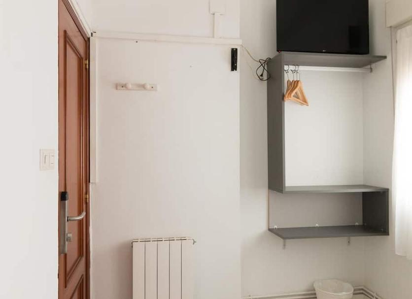 Comodidade do quarto Foto