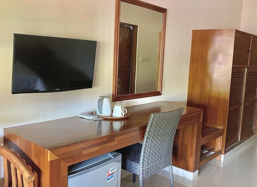 Comodidade do quarto Foto