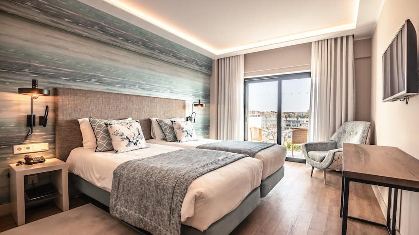 Marina Rio Hotel