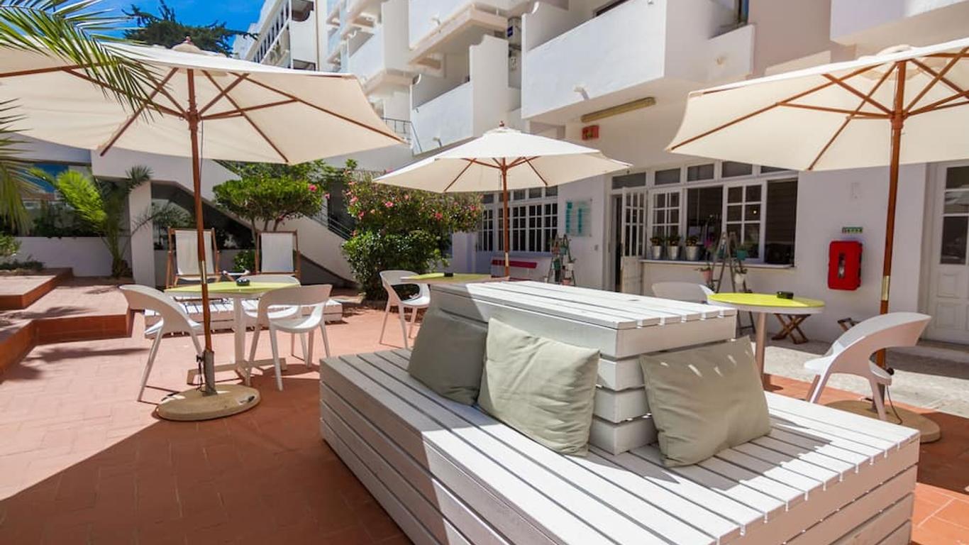 Apartamentos Mirachoro I
