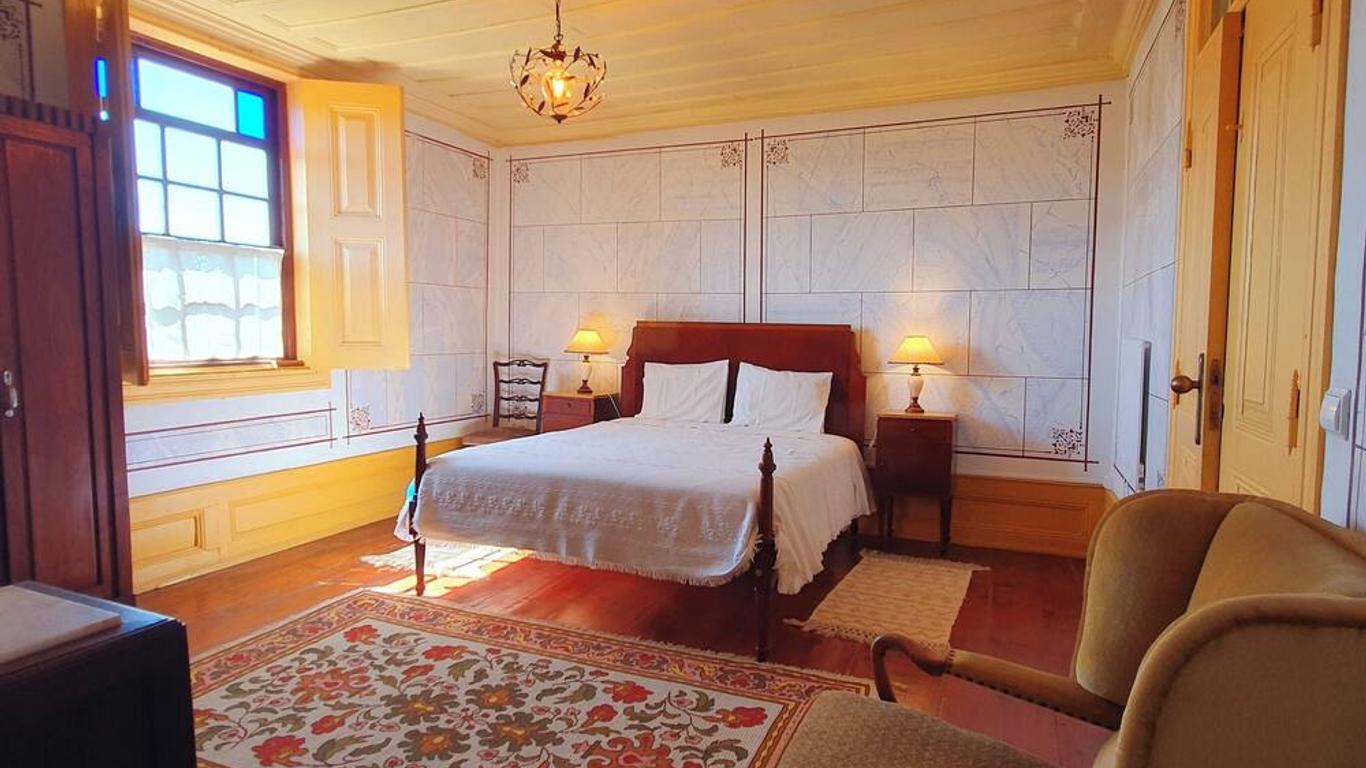Casa do Fundo - Sustainable & Ecotourism