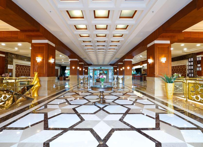 Hall Foto