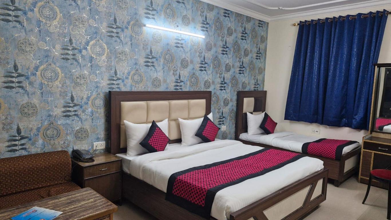 Airport Hotel Mayank Residency