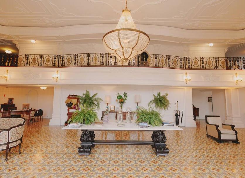 Hall Foto