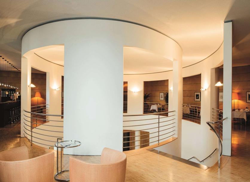 Hall Foto