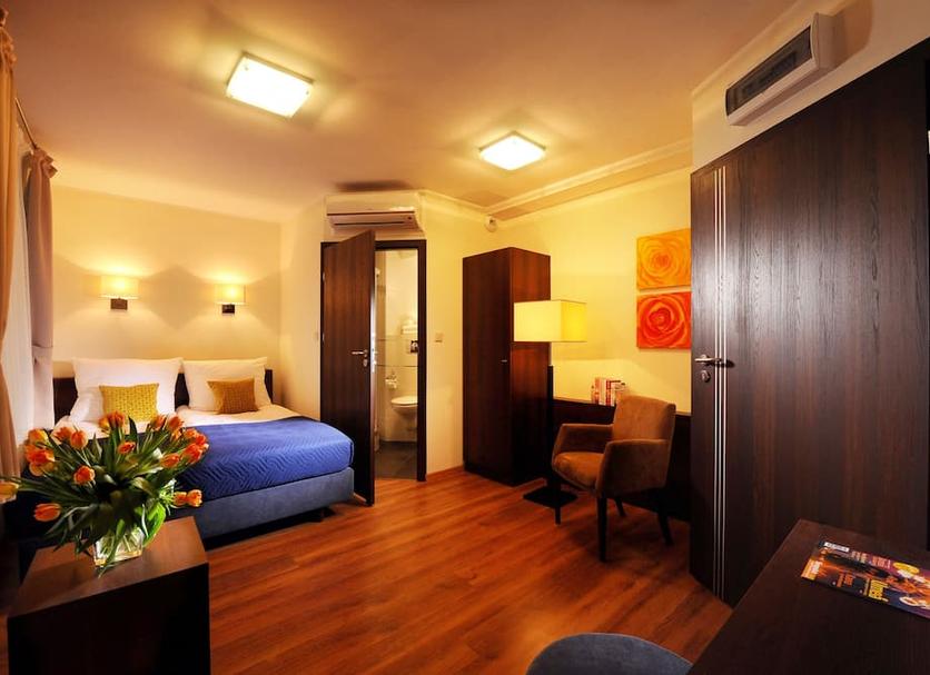 Quarto Foto