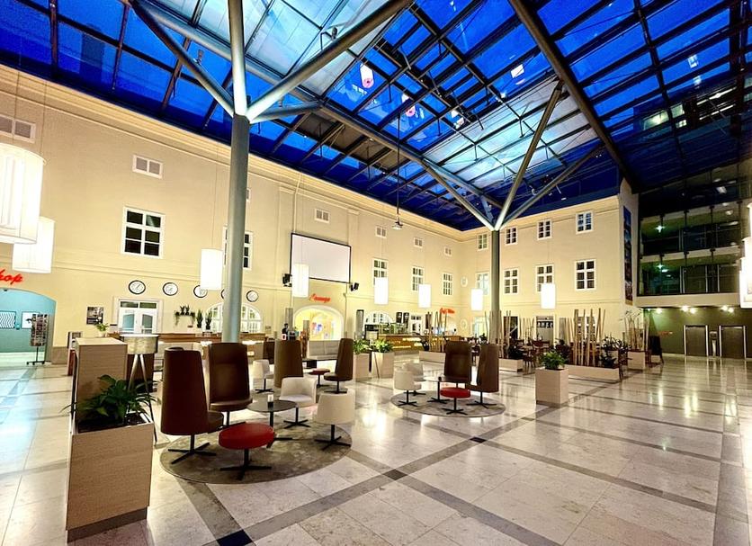 Hall Foto