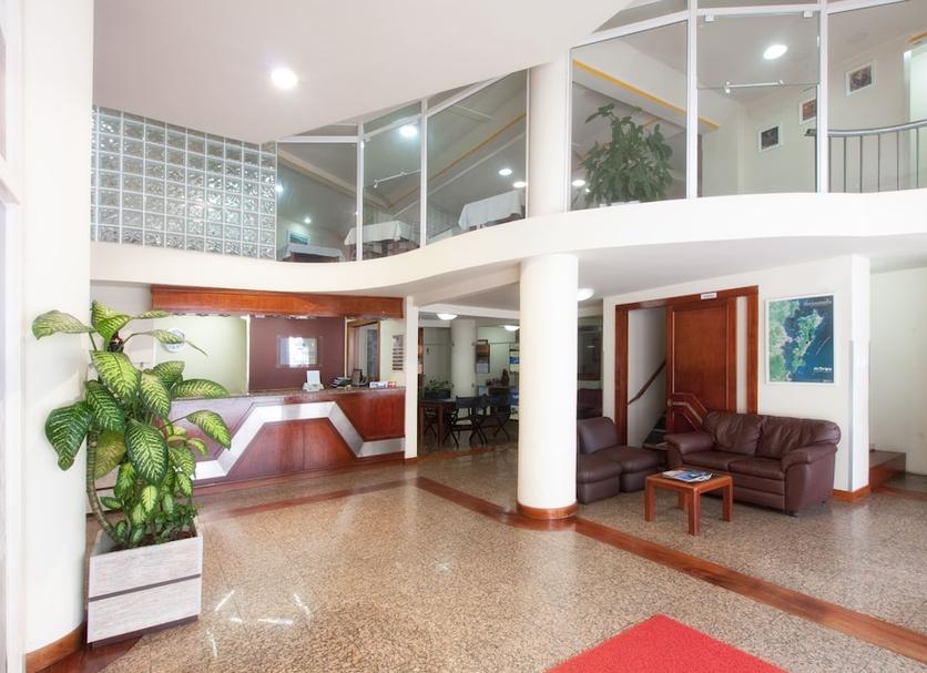 Hall Foto