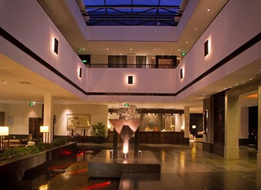 Hall Foto