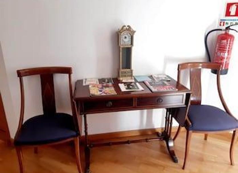 Comodidade do quarto Foto