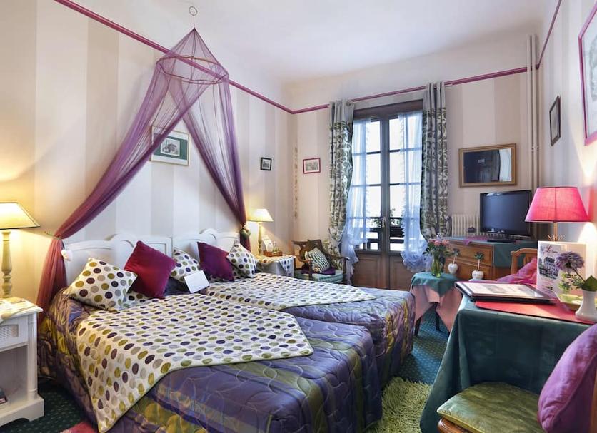 Quarto Foto