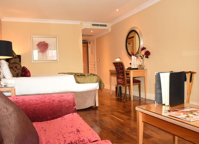 Quarto Foto