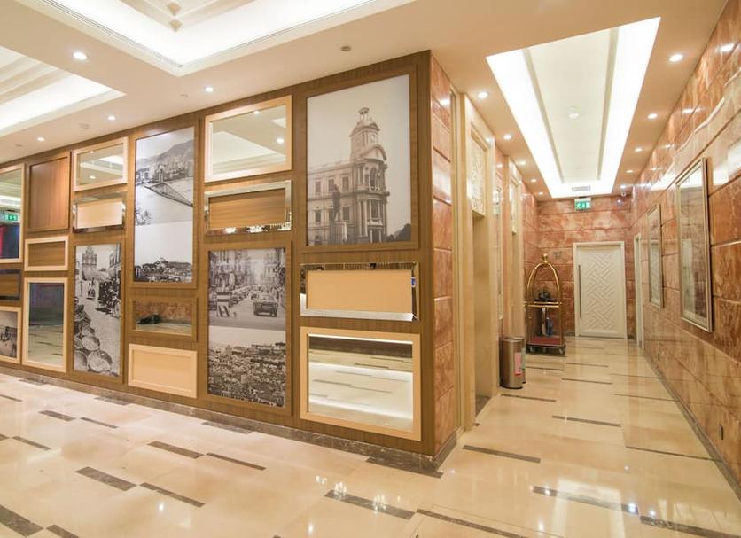 Hall Foto
