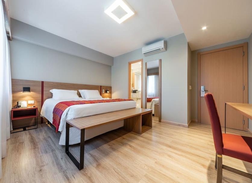 Quarto Foto