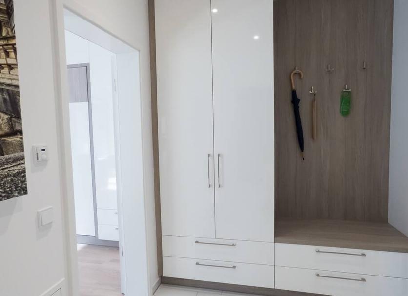 Comodidade do quarto Foto