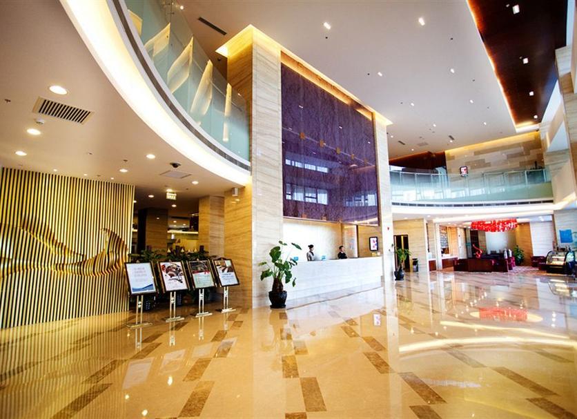 Hall Foto