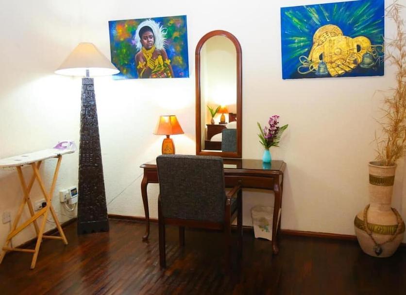 Comodidade do quarto Foto