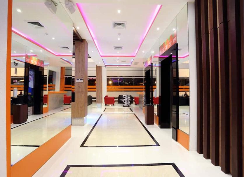 Hall Foto