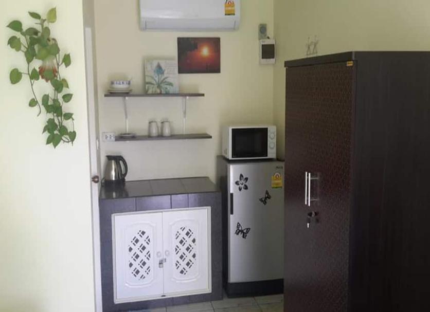 Comodidade do quarto Foto