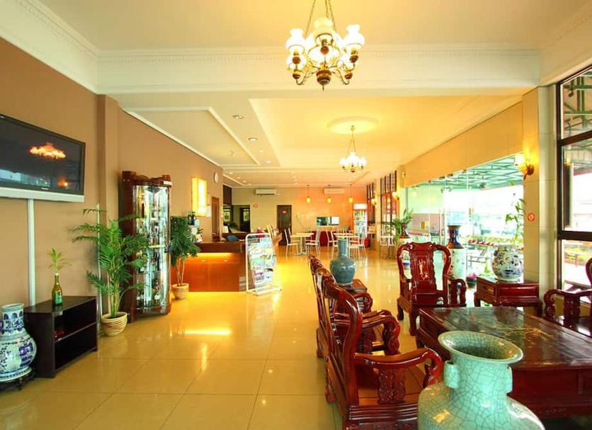 Hall Foto