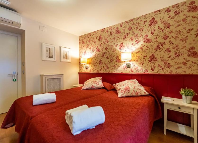 Quarto Foto