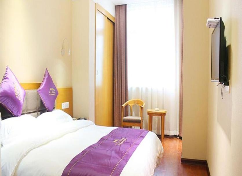 Quarto Foto